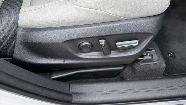 Toyota bZ4X 160kW Premiere Edition 71.4kWh 5dr Auto AWD Electric Hatchback